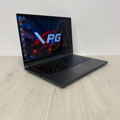 Ігровий ноутбук Б-клас XPG Xenia 15 / 15.6" (1920x1080) IPS / Intel Core i7-9750H (6 (12) ядер по 2.6 - 4.5 GHz) / 16 GB DDR4 / 512 GB SSD M.2 / nVidia GeForce RTX 2070 Max-Q, 8 GB DDR6, 256-bit / WebCam