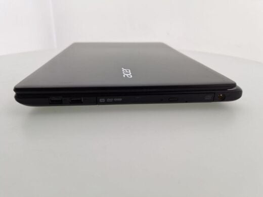 Ігровий ноутбук Acer Aspire E5-571G-70NY / 15.6" (1920x1080) IPS / Intel Core i7-5500U (2 (4) ядра по 2.4 - 3.0 GHz) / 8 GB DDR3 / 240 GB SSD / nVidia GeForce 840M, 2 GB DDR3, 64-bit / WebCam / DVD-RW