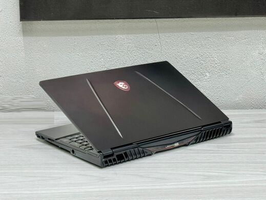 Ігровий ноутбук Б-клас MSI GL65 Leopard / 15.6" (1920x1080) IPS / Intel Core i7-10750H (6 (12) ядер по 2.6 - 5.0 GHz) / 16 GB DDR4 / 1000 GB SSD / nVidia GeForce RTX 2070, 8 GB GDDR6, 256-bit / WebCam / Win 11 Home
