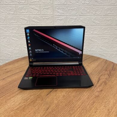 Ігровий ноутбук Б-клас Acer Nitro 5 AN515-44 / 15.6" (1920x1080) IPS / AMD Ryzen 5 4600H (6 (12) ядер по 3.0 - 4.0 GHz) / 16 GB DDR4 / 256 GB SSD / nVidia GeForce GTX 1650, 4 GB GDDR5, 128-bit / WebCam