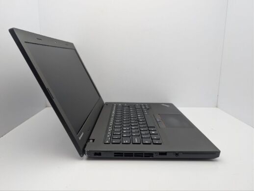 Ноутбук Б-класс Lenovo ThinkPad L450 / 14" (1366x768) TN / Intel Core i3-5005U (2 (4) ядра по 2.0 GHz) / 8 GB DDR3 / 500 GB HDD / Intel HD Graphics 5500 / WebCam