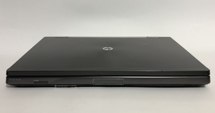 Мобільна робоча станція Б-клас HP EliteBook 8570W / 15.6" (1920x1080) TN / Intel Core i7-3740QM (4 (8) ядра по 2.7 - 3.7 GHz) / 8 GB DDR3 / 256 GB SSD / nVidia Quadro K2000M, 2 GB GDDR3, 128-bit / DVD-ROM / Win 10 Pro
