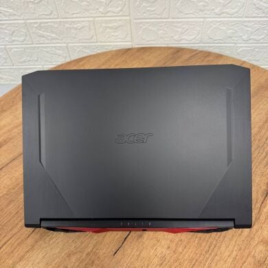 Ігровий ноутбук Б-клас Acer Nitro 5 AN515-44 / 15.6" (1920x1080) IPS / AMD Ryzen 5 4600H (6 (12) ядер по 3.0 - 4.0 GHz) / 16 GB DDR4 / 256 GB SSD / nVidia GeForce GTX 1650, 4 GB GDDR5, 128-bit / WebCam