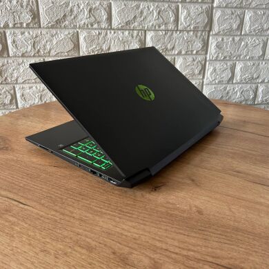 Ігровий ноутбук HP Pavilion Gaming 16-a0032dx / 16.1" (1920x1080) IPS / Intel Core i5-10300H (4 (8) ядер по 2.5 - 4.5 GHz) / 16 GB DDR4 / 128 GB SSD + 1000 GB HDD / nVidia GeForce GTX 1660 Ti Max-Q, 6 GB GDDR6, 192-bit / WebCam