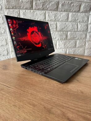 Ігровий ноутбук HP Omen 15-dh1070wm / 15.6" (1920x1080) IPS / Intel Core i7-10750H (6 (12) ядер по 2.6 - 5.0 GHz) / 8 GB DDR4 / 256 GB SSD + 1000 GB HDD / nVidia GeForce GTX 1660 Ti, 6 GB GDDR6, 192-bit / WebCam