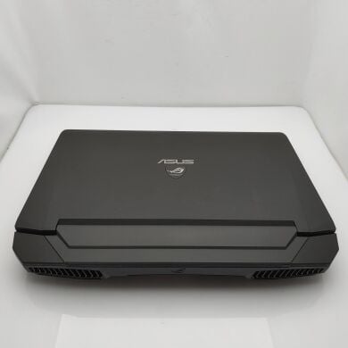 Ігровий ноутбук Asus ROG G750JZ / 17.3" (1920х1080) TN / Intel Core i7-4700HQ (4 (8) ядра по 2.4 - 3.4 GHz) / 16 GB DDR3 / 128 GB SSD+128 GB SSD / nVidia GeForce GTX 880M 4 GB / WebCam / DVD-ROM