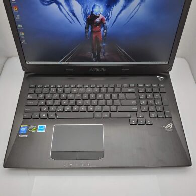 Ігровий ноутбук Asus ROG G750JZ / 17.3" (1920х1080) TN / Intel Core i7-4700HQ (4 (8) ядра по 2.4 - 3.4 GHz) / 16 GB DDR3 / 128 GB SSD+128 GB SSD / nVidia GeForce GTX 880M 4 GB / WebCam / DVD-ROM