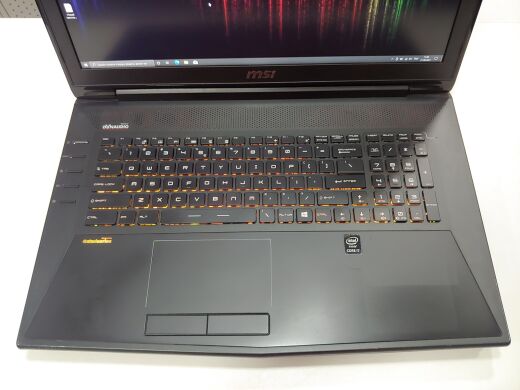 Ігровий ноутбук MSI GT72 2QE Dominator Pro / 17.3" (1920x1080) TN LED / Intel Core i7-4710HQ (4 (8) ядра по 2.5 - 3.5 GHz) / 16 GB DDR3 / 512 GB SSD / nVidia GeForce GTX 980M, 8 GB GDDR5 , 256-bit