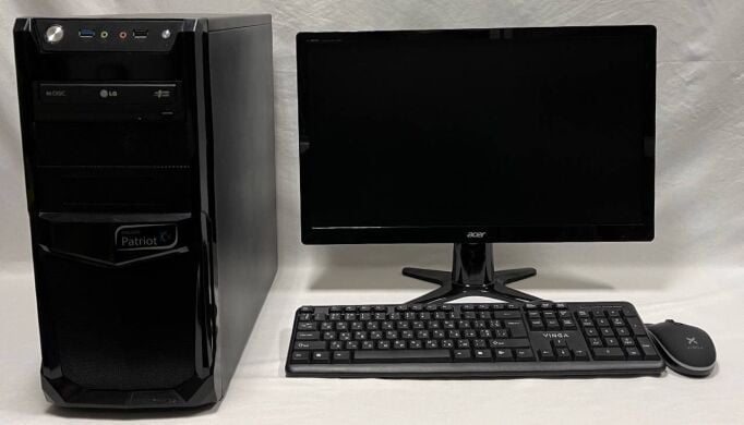 Комплект ПК: Rim 2000 Patriot Tower / Intel Core i3-6100 (2 (4) ядра по 3.7 GHz) / 16 GB DDR4 / 128 GB SSD + 500 GB HDD / Intel HD Graphics 530 / DVD-ROM + Монітор Acer G226HQL / 22" (1920x1080) TN / VGA, DVI, HDMI + Кабелі, клавіатура та мишка Комплект ПК: Rim 2000 Patriot Tower / Intel Core i3-6100 (2 (4) ядра по 3.7 GHz) / 16 GB DDR4 / 128 GB SSD + 500 GB HDD / Intel HD Graphics 530 / DVD-ROM + Монітор Acer G226HQL / 22" (1920x1080) TN / VGA, DVI, HDMI + Кабелі, клавіатура та мишка