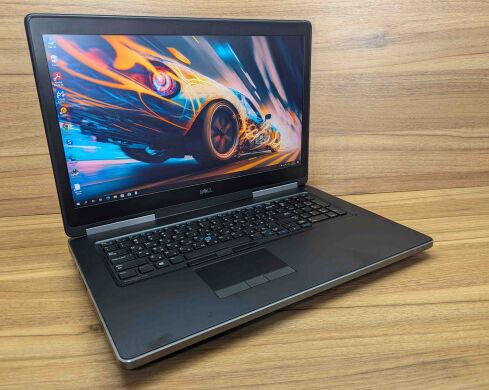 Мобільна робоча станція Dell Precision 7720 / 17.3" (1920x1080) IPS / Intel Xeon E3-1575M v6 (4 (8) ядра по 3.1 - 4.2 GHz) / 64 GB DDR4 / 960 GB SSD / nVidia Quadro P5000, 16 GB GDDR5X, 256-bit / HDMI / Windows 10