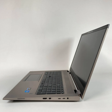 Мобильная рабочая станция Б-класс HP zBook Fury 15 G8 / 15.6" (1920x1080) IPS / Intel Core i7-11800H (8 (16) ядер по 2.3 - 4.6 GHz) / 16 GB DDR4 / 512 GB SSD / nVidia Quadro T1200, 4 GB GDDR6, 128-bit / WebCam / TouchID Мобильная рабочая станция Б-класс HP zBook Fury 15 G8 / 15.6" (1920x1080) IPS / Intel Core i7-11800H (8 (16) ядер по 2.3 - 4.6 GHz) / 16 GB DDR4 / 512 GB SSD / nVidia Quadro T1200, 4 GB GDDR6, 128-bit / WebCam / TouchID