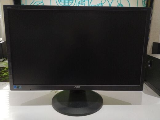 Монитор AOC E2460PDA / 24" (1920x1080) TN / DVI, VGA, Audio / VESA 100x100 / Встроенные колонки 2x 2W