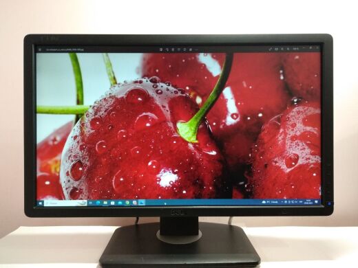Монитор Б-класс Dell P2212H / 21.5" (1920x1080) TN / VGA, DVI