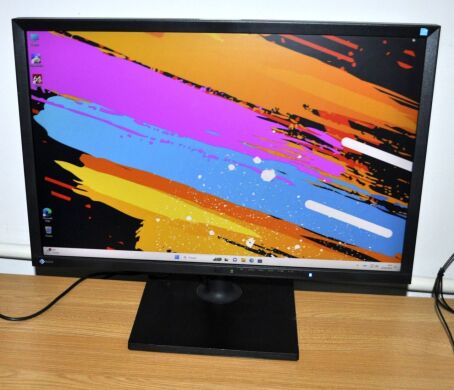 Монітор Б-клас EIZO FlexScan EV2436W / 24" (1920x1200) IPS / USB, VGA, DVI, DisplayPort / Вбудовані колонки 2хx 2W / VESA 100x100 + Кабелі (VGA, DVI, DisplayPort на вибір) та живлення в комплекті