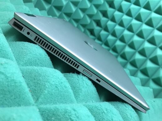 Ноутбук-трансформер Б-клас HP Pavilion x360 Convertible 14m-dh1 / 14" (1366x768) TN Touch / Intel Core i5-10210U (4 (8) ядра по 1.6 - 4.2 GHz) / 8 GB DDR4 / 256 GB SSD M.2 / Intel UHD Graphics / WebCam / HDMI