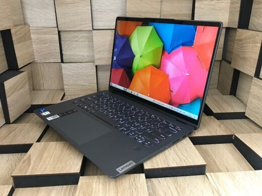 Ноутбук-трансформер Б-клас Lenovo IdeaPad Flex 5 14IAU7 / 14" (1920x1080) IPS Touch / Intel Core i5-1235U (10 (12) ядер по 3.3 - 4.4 GHz) / 8 GB DDR4 / 256 GB SSD M.2 / Intel Iris Xe Graphics / WebCam / Fingerprint
