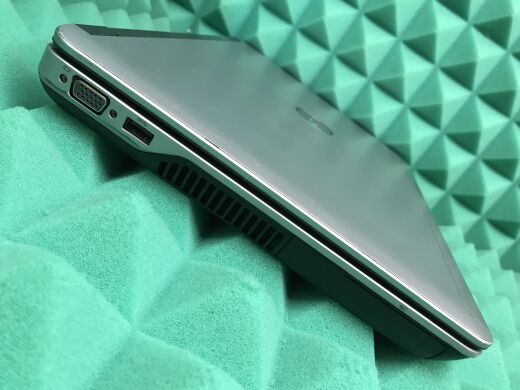 Ноутбук Б-клас Dell Latitude E6440 / 14" (1366x768) TN / Intel Core i5-4310M (2 (4) ядра по 2.7 - 3.4 GHz) / 8 GB DDR3 / 160 GB SSD / Intel HD Graphics 4600 / DVD-RW / HDMI / Windows 10 ліцензія