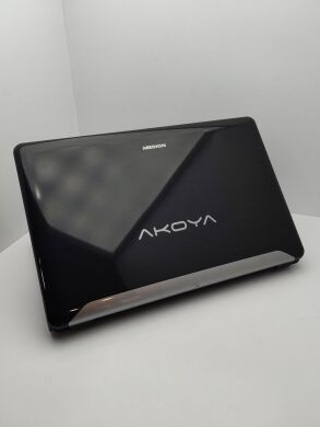 Ноутбук Б-класс Medion Akoya P7624 / 17.3" (1600х900) TN / Intel Core i3-2350M (2 (4) ядра по 2.3 GHz) / 6 GB DDR3 / 500 GB HDD / nVidia GeForce GT 630M, 1 GB DDR3, 128-bit / WebCam