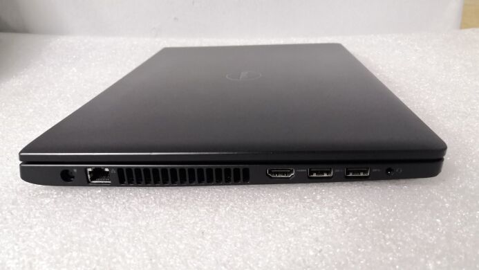 Ноутбук Б-клас Dell Latitude E3470 / 14" (1366x768) TN / Intel Core i7-6500U (2 (4) ядра по 2.5 - 3.1 GHz) / 8 GB DDR3 / 256 GB SSD / nVidia GeForce 920M, 2 GB DDR3, 64-bit / WebCam 