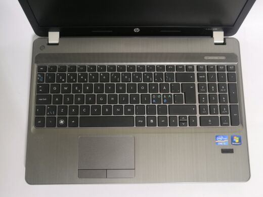 Ноутбук HP ProBook 4530s / 15.6" (1366x768) TN / Intel Core i3-2310M (2 (4) ядра по 2.1 GHz) / 8 GB DDR3 / 320 GB HDD / Intel HD Graphics 3000 / WebCam / DVD-ROM