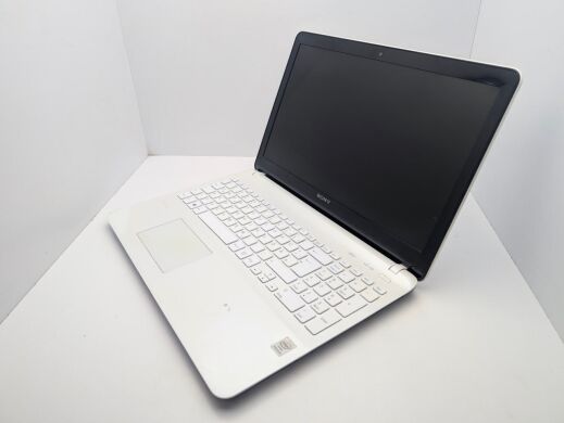 Ноутбук Sony Vaio SVF152C29M / 15.6" (1366x768) TN / Intel Pentium 2117U (2 ядра по 1.8 GHz) / 6 GB DDR3 / 128 GB SSD / Intel HD Graphics 2500 / WebCam