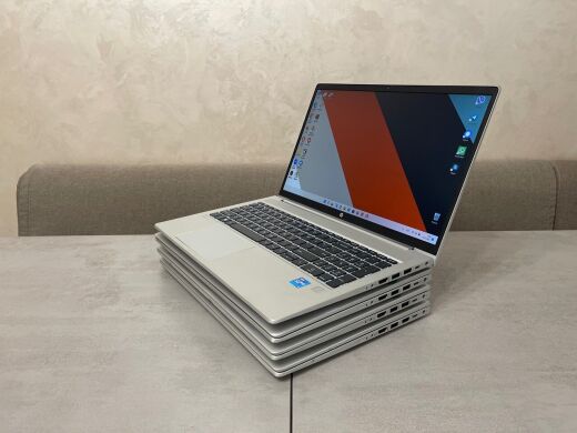 Ультрабук Б-класс HP ProBook 650 G8 / 15.6" (1920x1080) IPS / Intel Core i5-1135G7 (4 (8) ядра по 2.4 - 4.2 GHz) / 16 GB DDR4 / 256 GB SSD M.2 / Intel Iris Xe Graphics / WebCam / HDMI