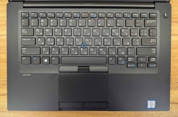 Ультрабук Dell Latitude 7480 / 14" (1366x768) TN / Intel Core i5-7300U (2 (4) ядра по 2.6 - 3.5 GHz) / 8 GB DDR4 / 256 GB SSD / Intel HD Graphics 620 / WebCam / Windows 10 Ультрабук Dell Latitude 7480 / 14" (1366x768) TN / Intel Core i5-7300U (2 (4) ядра по 2.6 - 3.5 GHz) / 8 GB DDR4 / 256 GB SSD / Intel HD Graphics 620 / WebCam / Windows 10