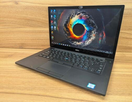 Ультрабук Dell Latitude 7480 / 14" (2560x1440) IPS Touch / Intel Core i7-6600U (2 (4) ядра по 2.6 - 3.4 GHz) / 8 GB DDR4 / 256 GB SSD / Intel HD Graphics 520 / WebCam / Windows 10