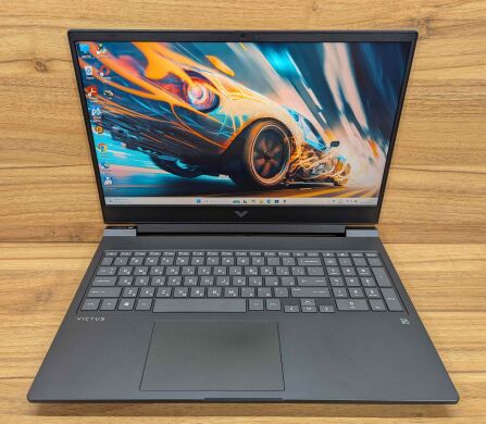 Ігровий ноутбук HP Victus 16-r0073cl / 16" (1920x1080) IPS / Intel Core i7-13700HX (16 (24) ядер по 1.5 - 5.0 GHz) / 32 GB DDR5 / 1000 GB SSD / nVidia GeForce RTX 4060, 8 GB GDDR6, 128-bit / WebCam / Windows 11 Ігровий ноутбук HP Victus 16-r0073cl / 16" (1920x1080) IPS / Intel Core i7-13700HX (16 (24) ядер по 1.5 - 5.0 GHz) / 32 GB DDR5 / 1000 GB SSD / nVidia GeForce RTX 4060, 8 GB GDDR6, 128-bit / WebCam / Windows 11