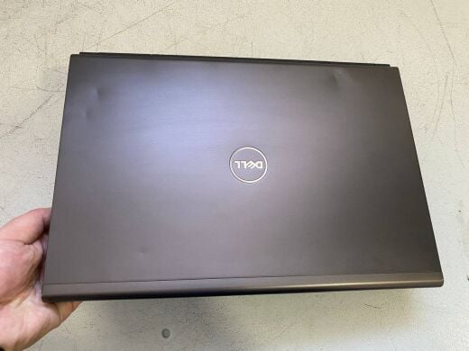 Мобильная рабочая станция Б-класс Dell Precision M4600 / 15.6" (1920x1080) TN / Intel Core i7-2670QM (4 (8) ядра по 2.2 - 3.1 GHz) / 32 GB DDR3 / 240 GB SSD / nVidia Quadro 1000M, 2 GB GDDR3, 128-bit / DVD-ROM
