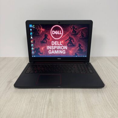 Игровой ноутбук Dell Inspiron 15 Gaming 5577 / 15.6" (1920x1080) TN / Intel Core i5-7300HQ (4 ядра по 2.5 - 3.5 GHz) / 8 GB DDR4 / 128 GB SSD M.2 + 1000 GB HDD / nVidia GeForce GTX 1050, 4 GB GDDR5, 128-bit / WebCam Игровой ноутбук Dell Inspiron 15 Gaming 5577 / 15.6" (1920x1080) TN / Intel Core i5-7300HQ (4 ядра по 2.5 - 3.5 GHz) / 8 GB DDR4 / 128 GB SSD M.2 + 1000 GB HDD / nVidia GeForce GTX 1050, 4 GB GDDR5, 128-bit / WebCam