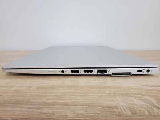 Ноутбук HP EliteBook 755 G5 / 15.6" (1920x1080) IPS / AMD Ryzen 7 Pro 2700U (4 (8) ядра по 2.2 - 3.8 GHz) / 16 GB DDR4 / 512 GB SSD / AMD Radeon RX Vega 10 Graphics / WebCam / Win 10 Pro