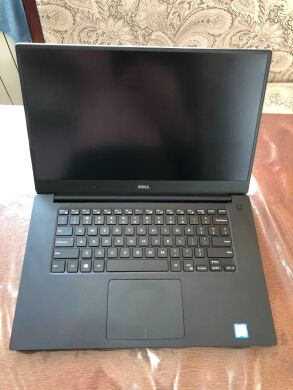 Игровой ноутбук Dell XPS 15 7590 / 15.6" (3840x2160) IPS / Intel Core i7-9850H (6 (12) ядер по 2.6 - 4.6 GHz) / 16 GB DDR4 / 512 GB SSD / nVidia GeForce GTX 1650, 4 GB GDDR5, 128-bit / WebCam