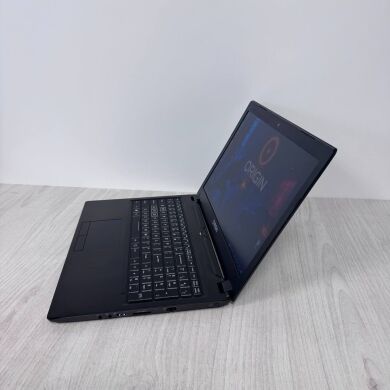 Игровой ноутбук Origin Evo-15S P950HR-U / 15.6" (3840x2160) IPS / Intel Core i7-7700HQ (4 (8) ядра по 2.8 - 3.8 GHz) / 16 GB DDR4 / 500 GB SSD / nVidia GeForce GTX 1070 Max-Q, 8 GB GDDR5, 256-bit / WebCam