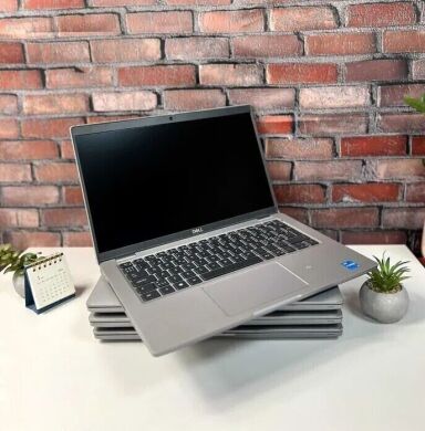 Ультрабук Dell Latitude 5420 / 14" (1920x1080) IPS / Intel Core i3-1125G4 (4 (8) ядра по 2.0 - 3.7 GHz) / 16 GB DDR4 / 128 GB SSD / Intel UHD Graphics / WebCam / Win 10 Pro Ультрабук Dell Latitude 5420 / 14" (1920x1080) IPS / Intel Core i3-1125G4 (4 (8) ядра по 2.0 - 3.7 GHz) / 16 GB DDR4 / 128 GB SSD / Intel UHD Graphics / WebCam / Win 10 Pro