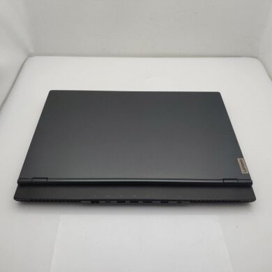 Игровой ноутбук Б-класс Lenovo Legion 5-15ARH05 / 15.6" (1920x1080) IPS / AMD Ryzen 7 4800H (8 (16) ядер по 2.9 - 4.2 GHz) / 8 GB DDR4 / 250 GB SSD + 1000 GB HDD / nVidia GeForce GTX 1650, 4 GB GDDR5 128-bit / WebCam / Win 10 Home