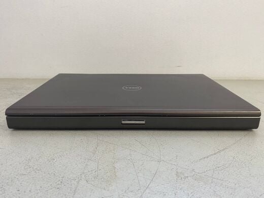 Мобильная рабочая станция Б-класс Dell Precision M4600 / 15.6" (1920x1080) TN / Intel Core i7-2670QM (4 (8) ядра по 2.2 - 3.1 GHz) / 32 GB DDR3 / 240 GB SSD / nVidia Quadro 1000M, 2 GB GDDR3, 128-bit / DVD-ROM