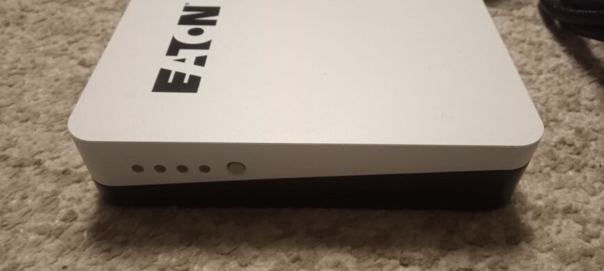 ДБЖ Eaton 3s mini / 230 V / 72 V&middot;А / 36W / 1 вихід / 1x IEC 320 C13