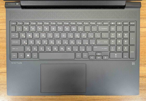 Ігровий ноутбук HP Victus 16-r0073cl / 16" (1920x1080) IPS / Intel Core i7-13700HX (16 (24) ядер по 1.5 - 5.0 GHz) / 32 GB DDR5 / 1000 GB SSD / nVidia GeForce RTX 4060, 8 GB GDDR6, 128-bit / WebCam / Windows 11 Ігровий ноутбук HP Victus 16-r0073cl / 16" (1920x1080) IPS / Intel Core i7-13700HX (16 (24) ядер по 1.5 - 5.0 GHz) / 32 GB DDR5 / 1000 GB SSD / nVidia GeForce RTX 4060, 8 GB GDDR6, 128-bit / WebCam / Windows 11