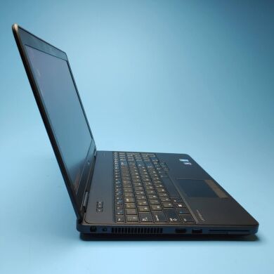 Ноутбук Dell Latitude E5540 / 15.6" (1366x768) TN / Intel Core i5-4300U (2 (4) ядра по 1.9 - 2.9 GHz) / 8 GB DDR3 / 240 GB SSD / nVidia GeForce GT 720M, 2 GB DDR3, 64-bit / WebCam / DVD-ROM / Win 10 Pro