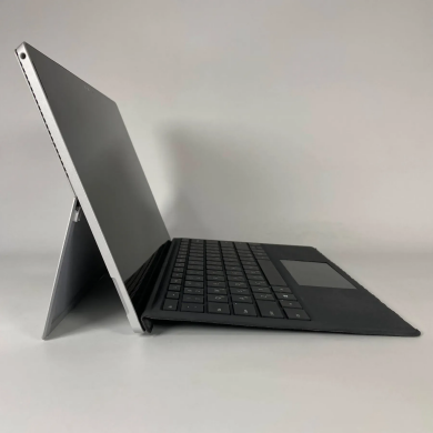 Нетбук-трансформер Microsoft Surface Pro 4 / 12.3" (2736x1824) IPS Touch / Intel Core i5-6300U (2 (4) ядра по 2.4 - 3.0 GHz) / 8 GB DDR3 / 256 GB SSD / Intel HD Graphics 520 / WebCam