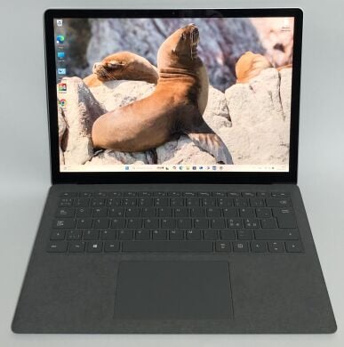 Ультрабук Microsoft Surface Laptop 4 1958 / 13.5" (2256x1504) IPS Touch / AMD Ryzen 5 4680U (6 (12) ядер по 2.2 - 4.0 GHz) / 8 GB DDR4 / 256 GB SSD NVMe / AMD Radeon RX Vega 7 Graphics / WebCam / Win 11 Pro