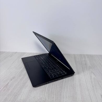 Игровой ноутбук Origin Evo-15S P950HR-U / 15.6" (3840x2160) IPS / Intel Core i7-7700HQ (4 (8) ядра по 2.8 - 3.8 GHz) / 16 GB DDR4 / 500 GB SSD / nVidia GeForce GTX 1070 Max-Q, 8 GB GDDR5, 256-bit / WebCam