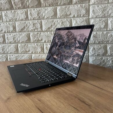 Ультрабук-трансформер Lenovo ThinkPad X13 Yoga G1 / 13.3" (1920x1080) IPS Touch / Intel Core i7-10610U (4 (8) ядра по 1.8 - 4.9 GHz) / 16 GB DDR4 / 512 GB SSD / Intel UHD Graphics 620 / WebCam
