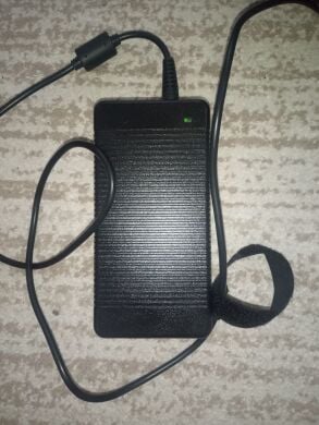 Моноблок HP RP9 G1 9015 Retail System / 16" (1366x768) TN  Touch / Intel  Pentium G4400T (2 ядра по 2.9 GHz) / 4 GB DDR4 / 120 GB SSD / Intel HD Graphics 510