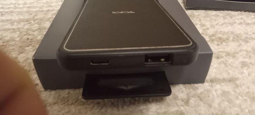 Новый Power Bank Tumi Mophie 5000 / 5000 mAh / 20W / 5V/3A