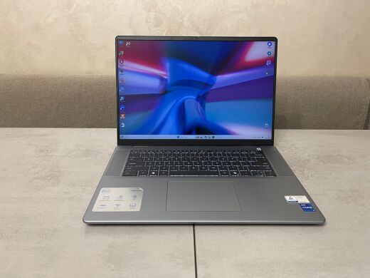 Ноутбук Dell Inspiron 16 Plus 7640 / 16" (2560x1600) IPS / Intel Core i7-13620H (10 (16) ядер по 3.6 - 4.9 GHz) / 16 GB DDR5 / 1000 GB SSD M.2 / Intel UHD Graphics / WebCam