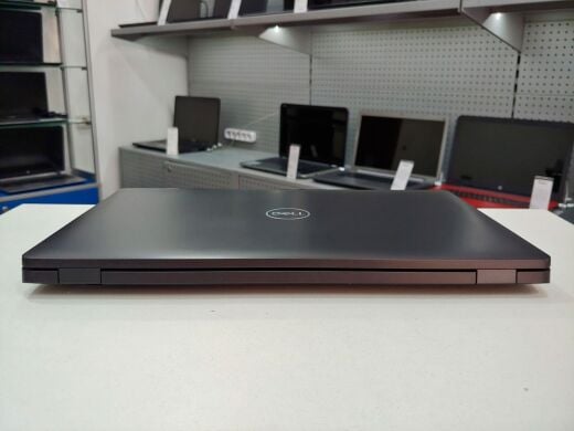 Ноутбук Dell Latitude 5500 / 15.6" (1920x1080) Full HD IPS / Intel Core i5-8265U (4 ( 8 ) ядра по 1.6GHz - 3.9GHz) / 8 GB DDR4 / 256 GB SSD M.2 NVMe / Intel UHD Graphics 620 Ноутбук Dell Latitude 5500 / 15.6" (1920x1080) Full HD IPS / Intel Core i5-8265U (4 ( 8 ) ядра по 1.6GHz - 3.9GHz) / 8 GB DDR4 / 256 GB SSD M.2 NVMe / Intel UHD Graphics 620