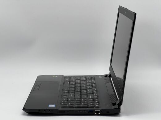 Ігровий ноутбук Б-клас System76 Oryx Pro / 15.6" (1920x1080) IPS / Intel Core i7-7700HQ (4 (8) ядра по 2.8 - 3.8 GHz) / 16 GB DDR4 / 240 GB SSD + 500 GB HDD / nVidia GeForce GTX 1060, 6 GB GDDR5, 192-bit / WebCam