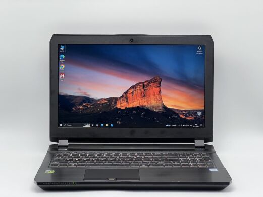 Ігровий ноутбук Б-клас System76 Oryx Pro / 15.6" (1920x1080) IPS / Intel Core i7-7700HQ (4 (8) ядра по 2.8 - 3.8 GHz) / 16 GB DDR4 / 240 GB SSD + 500 GB HDD / nVidia GeForce GTX 1060, 6 GB GDDR5, 192-bit / WebCam